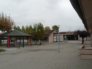 ECOLE MATER